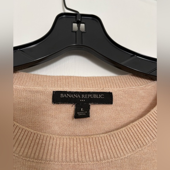 Banana Republic Fuzzy Fox Crewneck Sweater - Picture 2 of 7